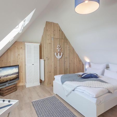 Faehrhaus Sellin Haus Am See Bagian luar foto